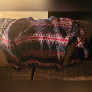 Vintage 80s McGregor Patterned Women's 100% Wool Sweater